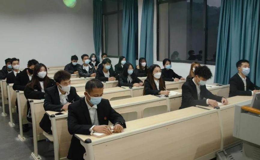 四川科技职业学院第五次学生代表大会第二代表团 筹备会议顺利召开(图3)